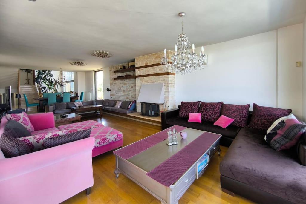 Mirtylla Luxury Retreat W Pool, Bbq And Gym
