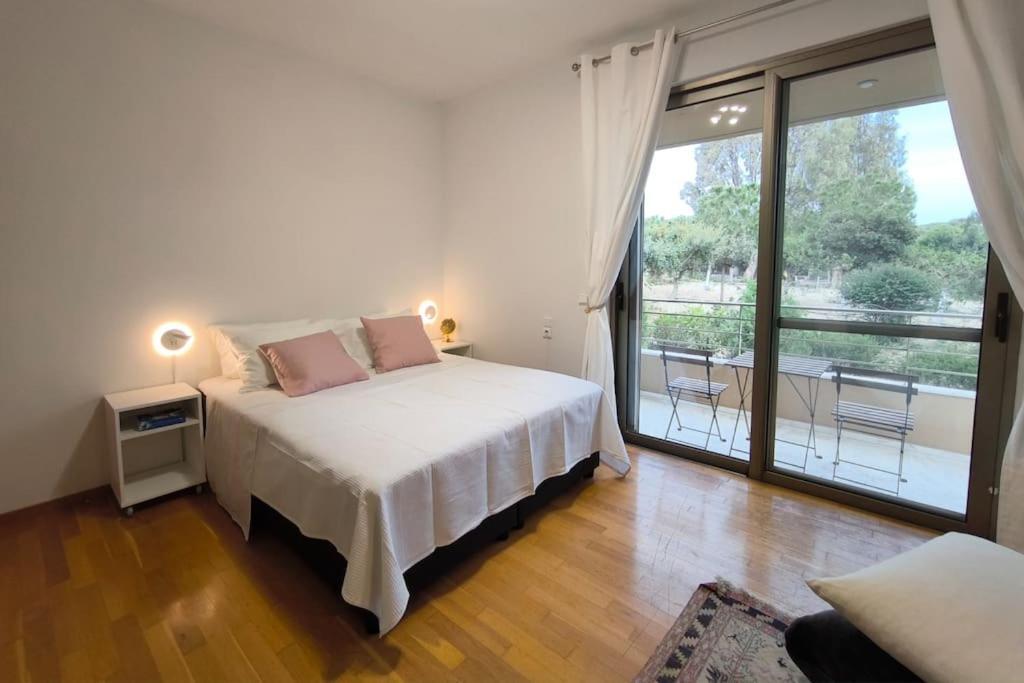 Villa Mirtylla Luxury Retreat W Pool, Bbq And Gym
