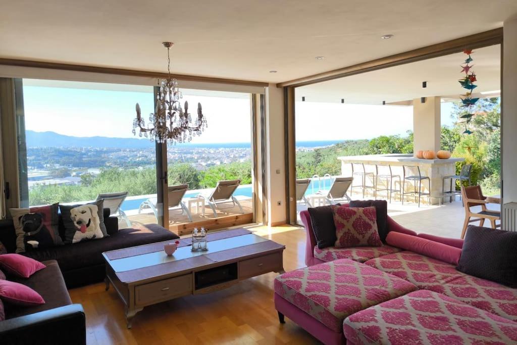 Mirtylla Luxury Retreat W Pool, Bbq And Gym Villa *